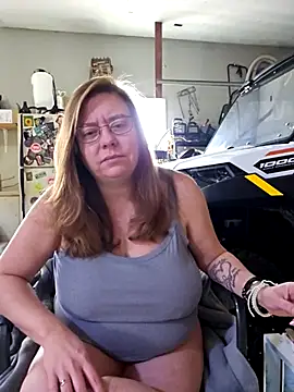 MsShelby40 online show from 12.28.24