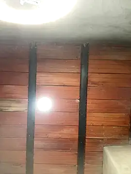 MollySanders    online show from 09.26.25