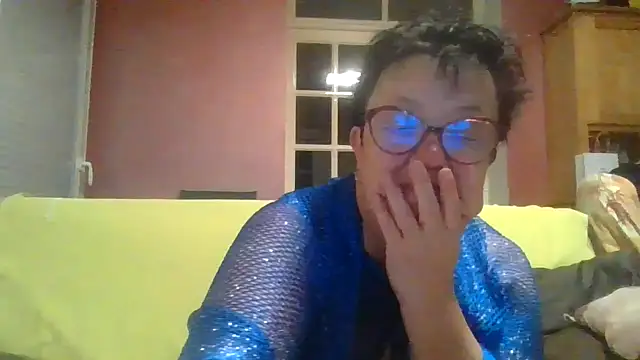 Snapshot of Vandeae44 chatting on 05.04.26 Vandeae44 online show from 05.04.26