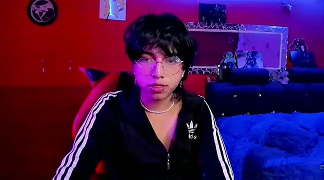 AnggelONfiree online show from 12.14.24