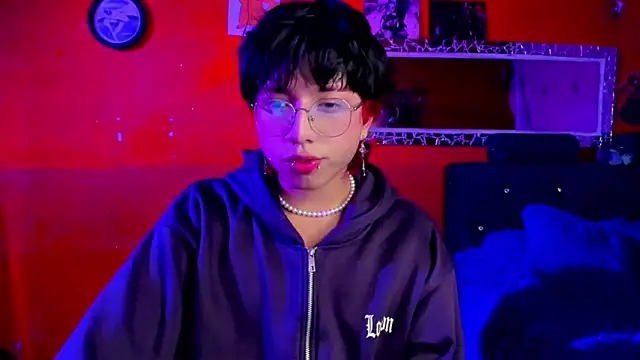 AnggelONfiree online show from 02.22.25