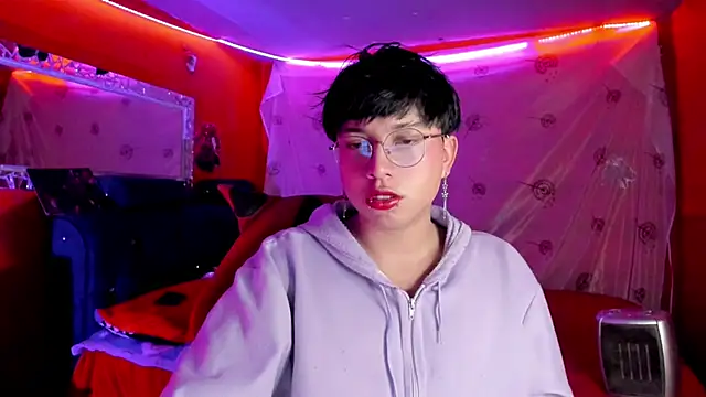 AnggelONfiree online show from 09.18.25