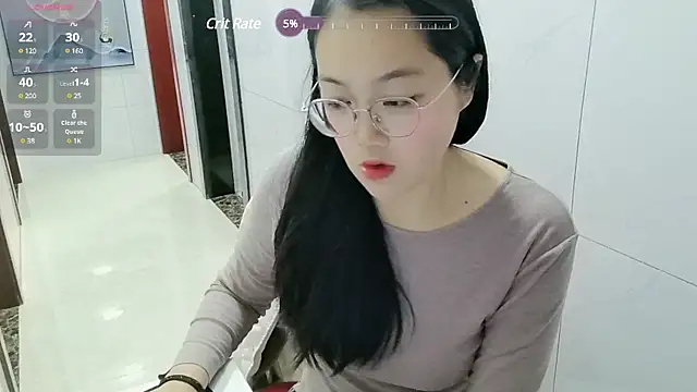 Snapshot of luoxuwen chatting on 03.10.25 luoxuwen online show from 03.10.25