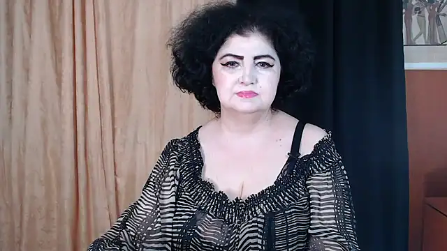 Snapshot of _MissJ_ chatting on 03.19.26 MissJ online show from 03.19.26