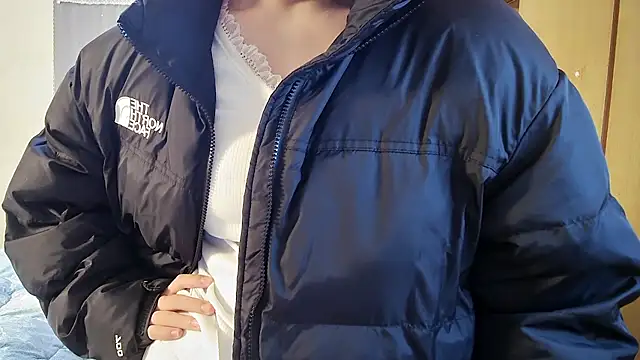 Snapshot of JIAJIA163 chatting on 12.25.24 JIAJIA163 online show from 12.25.24