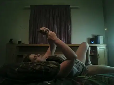 Hornyparratjie online show from 12.03.24