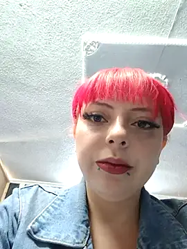 madelaine- online show from 02.23.25