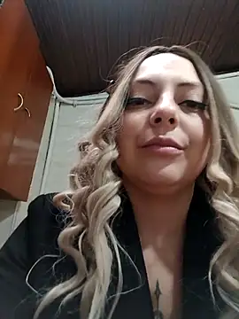 madelaine- online show from 09.23.25