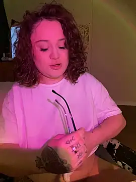 DaisyBooom online show from 03.02.25