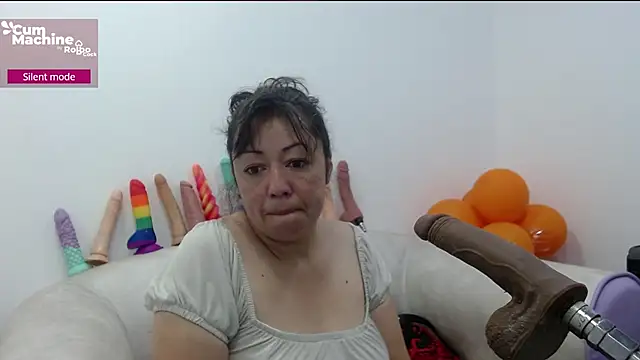 Snapshot of Drool_Sucker chatting on 11.30.25 Drool Sucker online show from 11.30.25