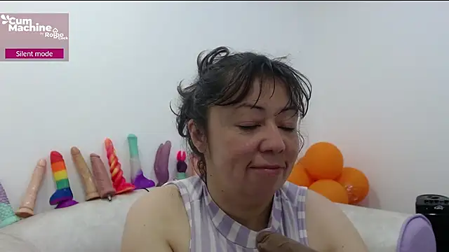 Snapshot of Drool_Sucker chatting on 12.01.25 Drool Sucker online show from 12.01.25