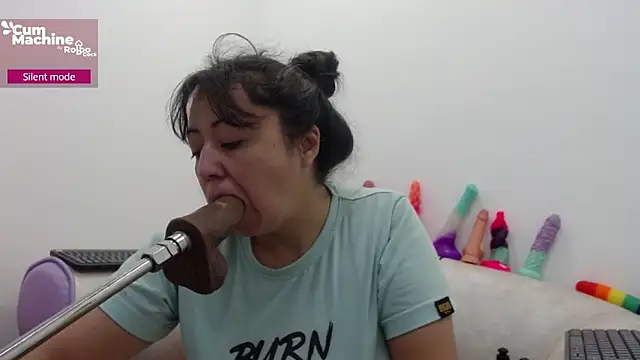 Snapshot of Drool_Sucker chatting on 12.18.25 Drool Sucker online show from 12.18.25