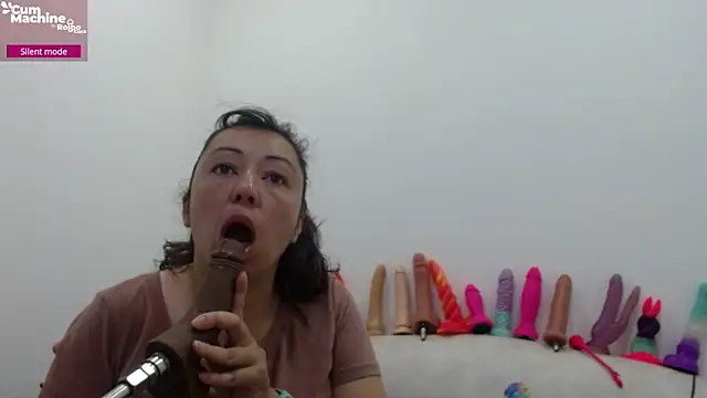 Snapshot of Drool_Sucker chatting on 01.07.26 Drool Sucker online show from 01.07.26