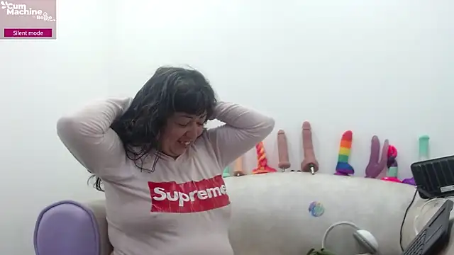 Snapshot of Drool_Sucker chatting on 02.17.26 Drool Sucker online show from 02.17.26