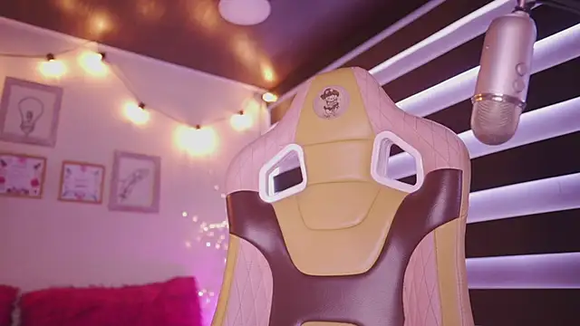 milly kenner online show from 09.16.25