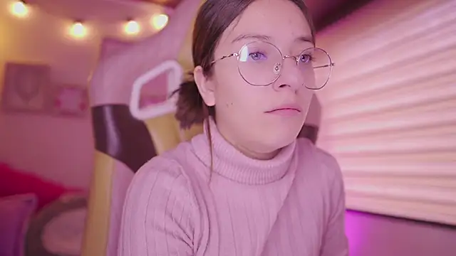 milly kenner online show from 02.06.26