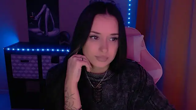 Snapshot of AlisaLink chatting on 01.26.25 AlisaLink online show from 01.26.25