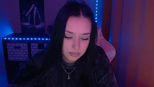 Snapshot of AlisaLink chatting on 02.14.25 AlisaLink online show from 02.14.25