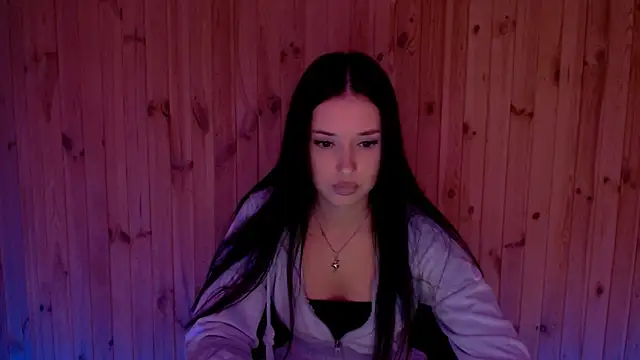 Snapshot of AlisaLink chatting on 10.12.25 AlisaLink online show from 10.12.25