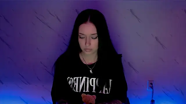 Snapshot of AlisaLink chatting on 02.11.26 AlisaLink online show from 02.11.26