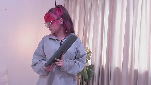 RedMeloddy online show from 02.24.25