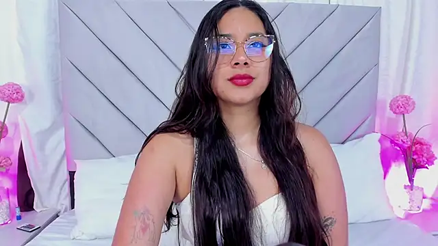 AnnaQueen  online show from 01.11.25