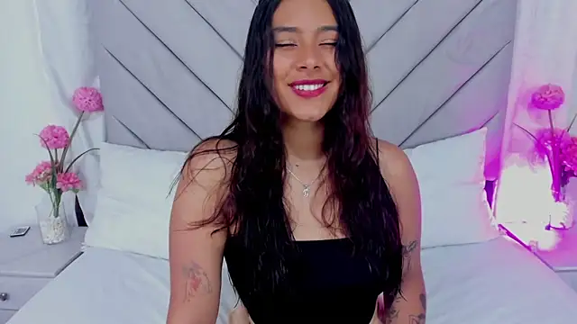 AnnaQueen  online show from 01.30.25