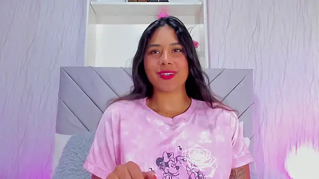 AnnaQueen  online show from 09.19.25