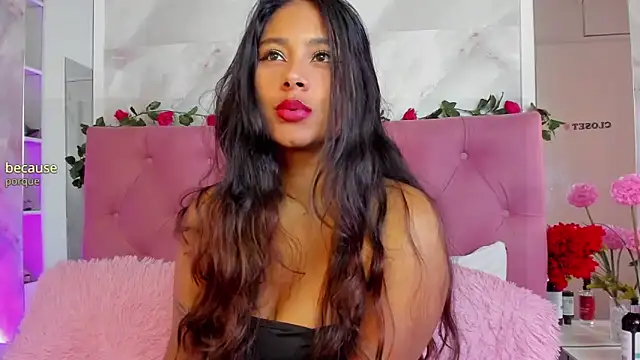 AnnaQueen  online show from 10.14.25