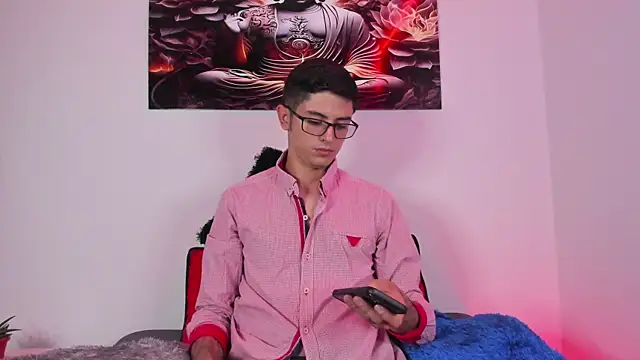 Snapshot of Ethan_Sai___ chatting on 02.07.25 Ethan Sai    online show from 02.07.25