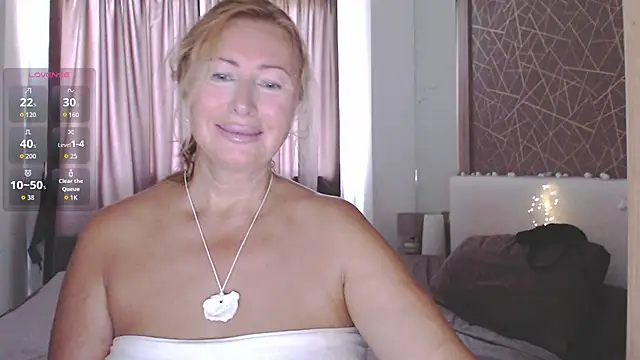Snapshot of _Monika_sun_ chatting on 06.06.26 Monika sun online show from 06.06.26