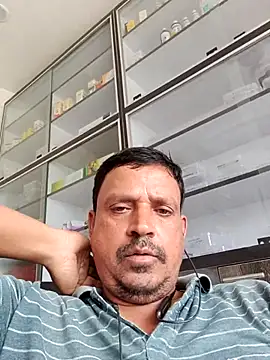 Raj1043 online show from 08.03.26