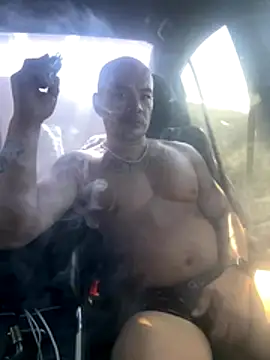 Snapshot of EatMyCake831 chatting on 11.26.25 EatMyCake831 online show from 11.26.25