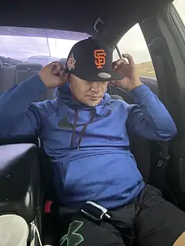 EatMyCake831 online show from 04.24.26