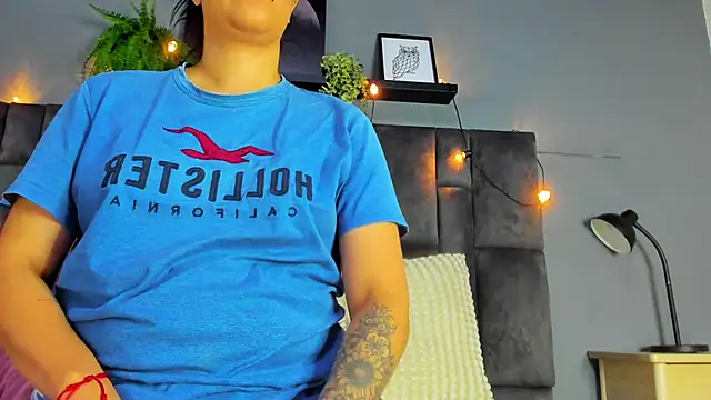 DulceAurora   online show from 07.08.26