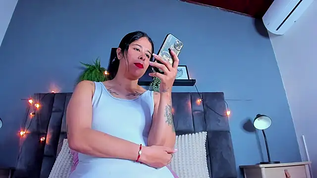 DulceAurora   online show from 07.13.26
