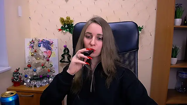  Nicole new online show from 12.30.24