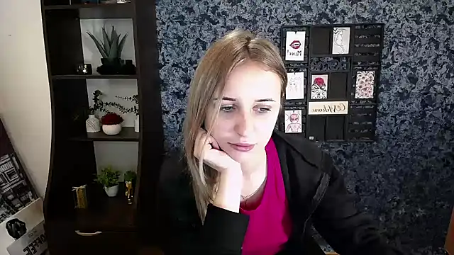  Nicole new online show from 02.22.26