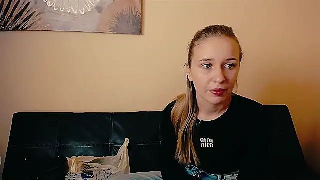  Nicole new online show from 03.25.26