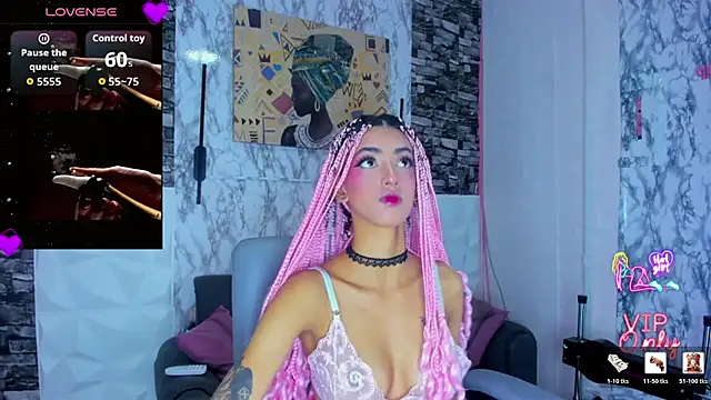 Queen Cuarxxo online show from 04.24.26