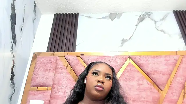 mia alvares online show from 05.06.26