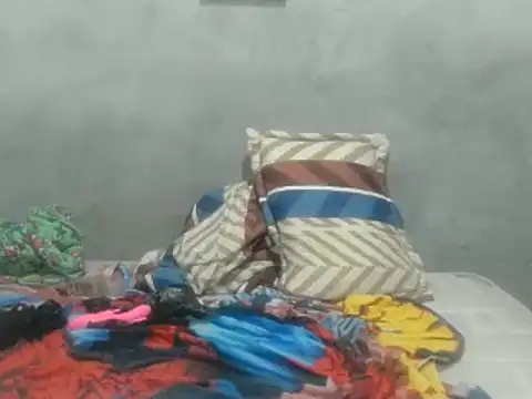 Snapshot of safira_hot chatting on 01.06.25 safira hot online show from 01.06.25