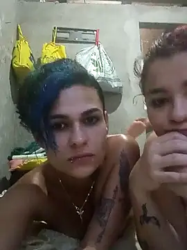 Snapshot of safira_hot chatting on 02.08.25 safira hot online show from 02.08.25