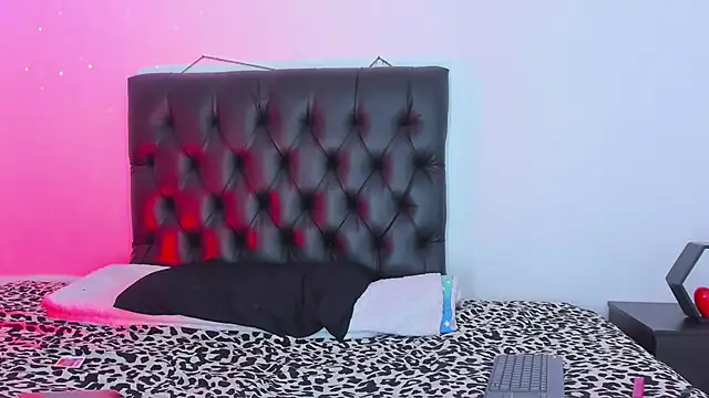 seline wolff online show from 01.07.25