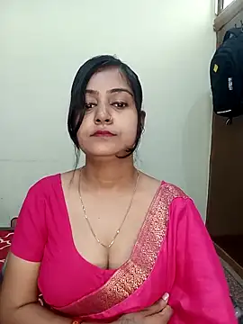 Snapshot of Miss-Riyasingh chatting on 04.17.26 Miss-Riyasingh online show from 04.17.26