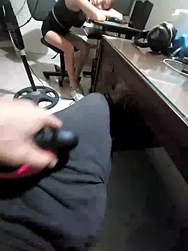 aurelialux online show from 02.15.25