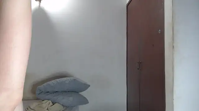 aurelialux online show from 03.05.25