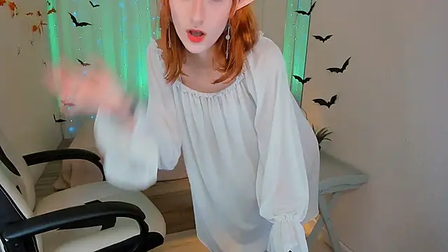 Lil Melanie  online show from 10.27.25