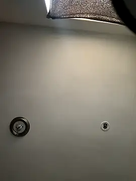 Snapshot of honeybrow chatting on 12.05.24 honeybrow online show from 12.05.24