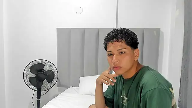 jonmaykolrose online show from 12.12.24